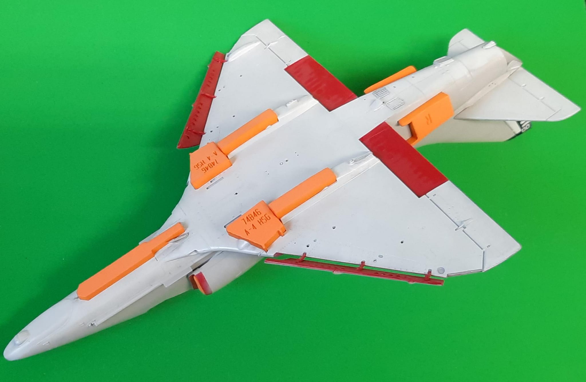 74846 1/48 A-4 Skyhawk wheel bay plugs (for Hasegawa)