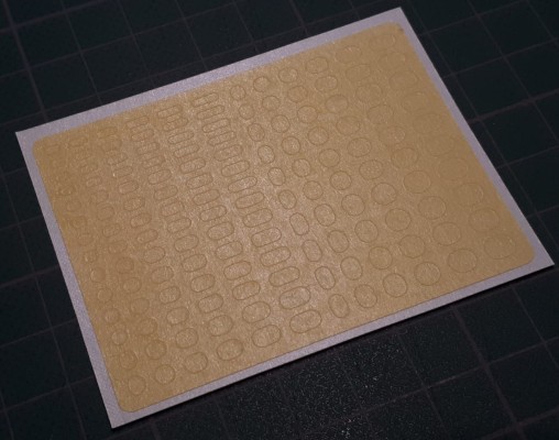80005 Ovals 2-5mm (yellow masking tape)