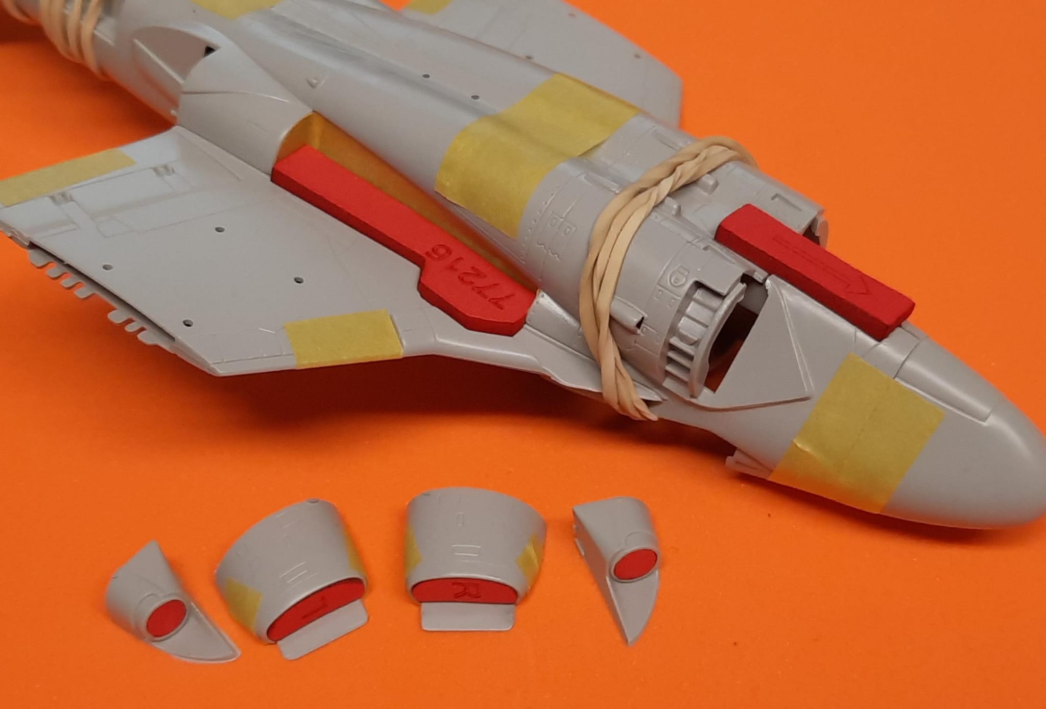 77216 1/72 A-6E/KA-6D Intruder wheel bay plugs (for Italeri/Revell)